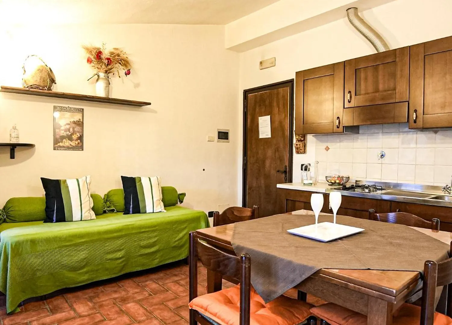 Casale Colle Dell'Asino Aparthotel Ciampino